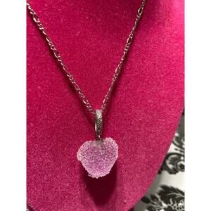 Elegant Purple Heart Pendant Necklace